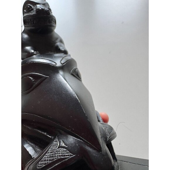Vintage 70's BOMA CANADA Indigenous Northwest Haida Black Resin Totem Bookends - Picture 9 of 15